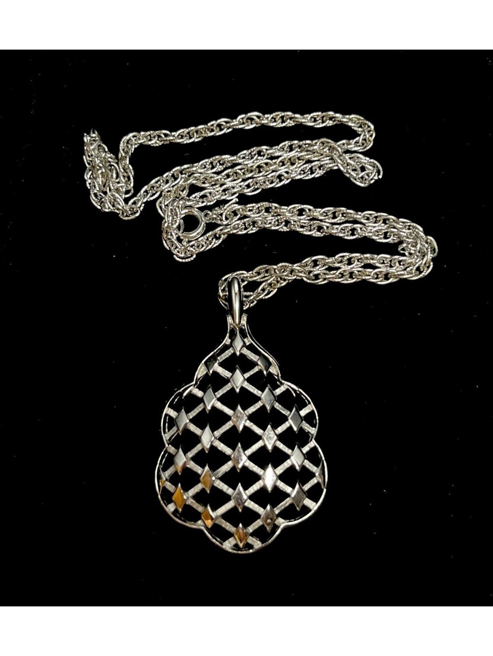 Vintage Crown Trafari Silver Toned Rope Necklace With Pendant